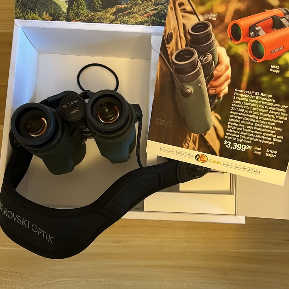 Swarovski Optic El Range 10x42 rangefinder binoculars